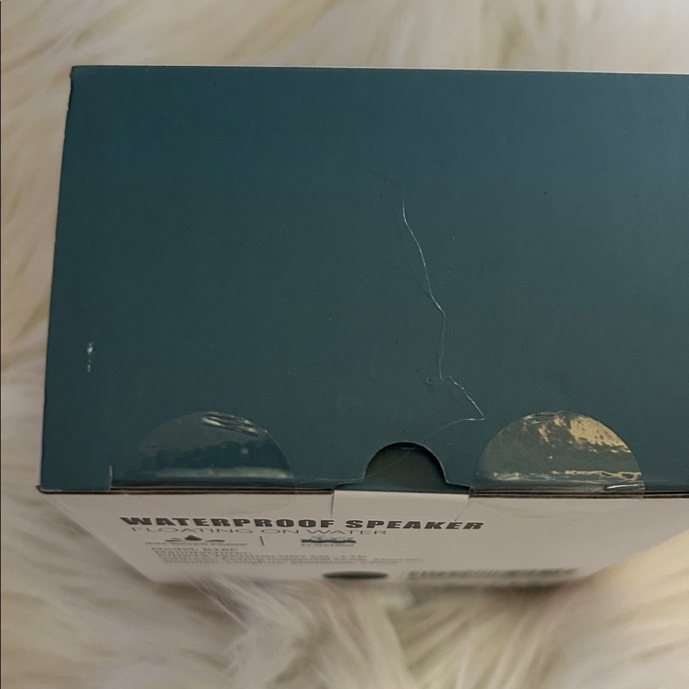 Waterproof Speaker - Black with RGB Lighting - Picture 5 of 5
